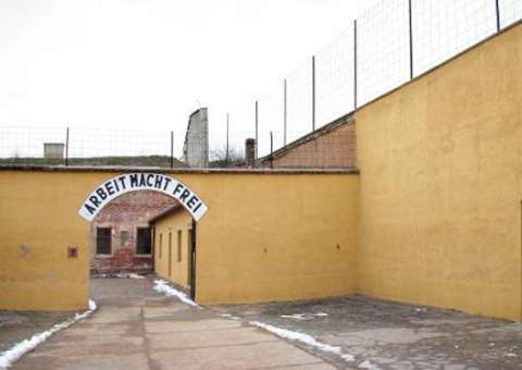 Morre a sobrevivente mais idosa do holocausto