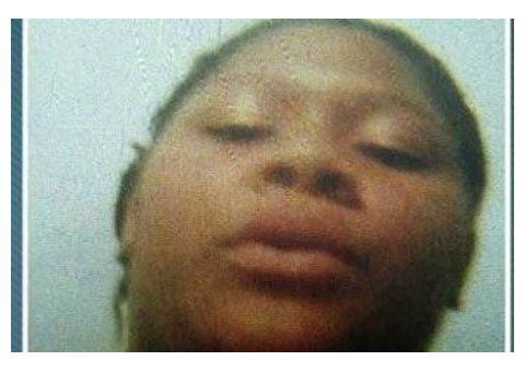 Após ser baleada pelo namorado, jovem escreve com o sangue declaração de amor