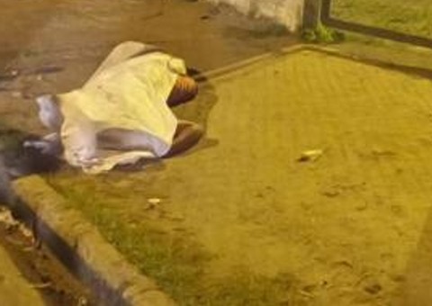 Morador de rua é morto a tiros por suposto acerto de contas