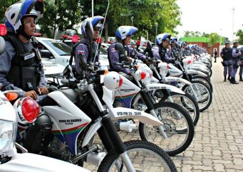 PMs prendem ladrões e devolvem roubo no Coroado