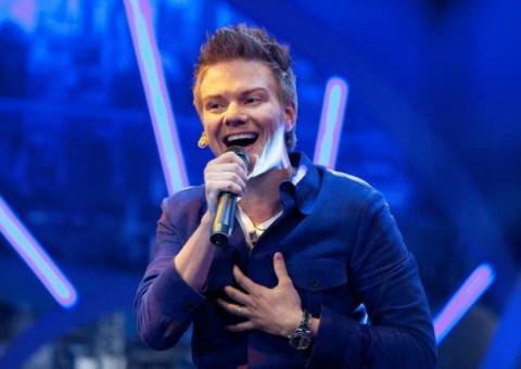 Após acusação de plágio, Michel Teló pode ter DVD retirado das lojas