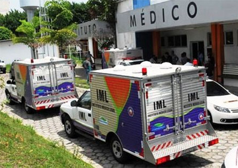 Violência: Mulher é morta ao chegar em casa e mais 6  são assassinados