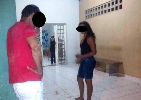Homem apanha da mulher 16 anos mais nova por ir a 'festa secreta' em boate