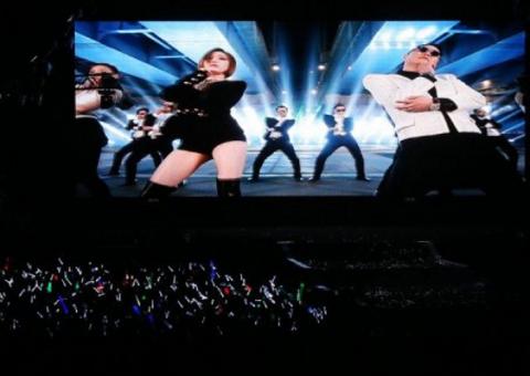 Nova música de Psy tem 10 milhões de acessos em 24 horas