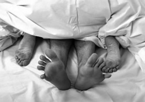 Flagrado, ‘Acriano' dá surra no marido da amante