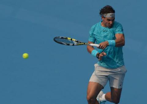 Rafael Nadal sofre mas avança às semifinais em Pequim