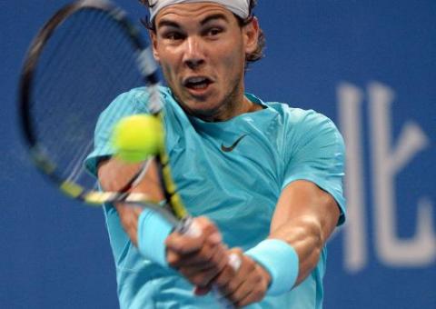 Nadal vence alemão e pega italiano nas quartas do Aberto da China