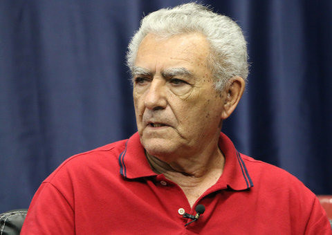 O kranoplan Volga-2 (1985) de Luiz  Navarro,   candidato do PCB