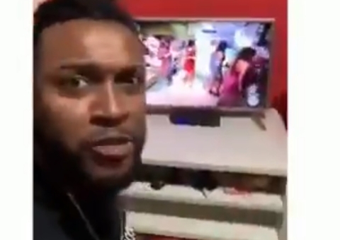 Comediante Nego Di chamou BBB de manipulado e Thelma de 'nega vendida'