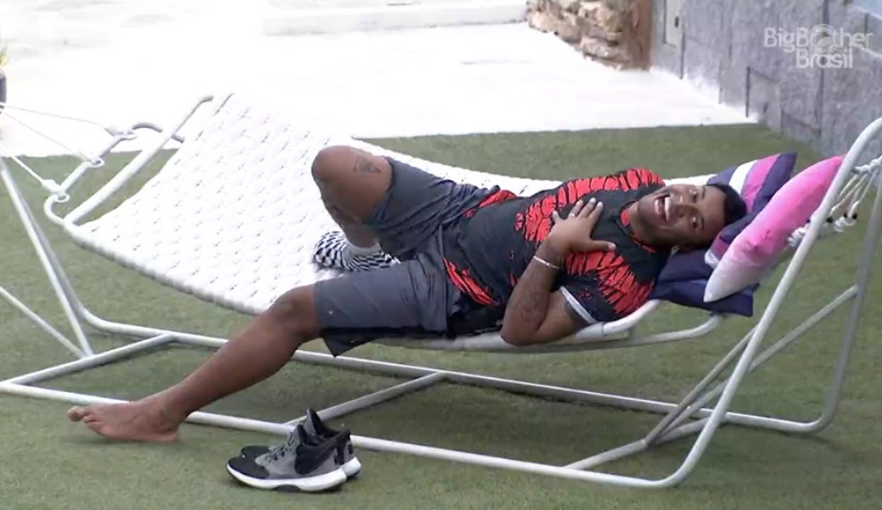 BBB21: Nego Di diz que se masturbaria se deitasse ao lado de Carla Diaz