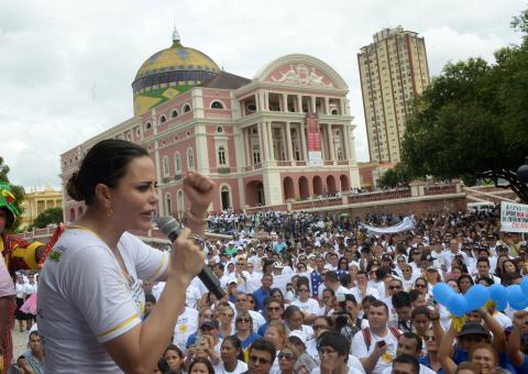 Combate à violência contra crianças e adolescentes reúne 20 mil pessoas no Centro de Manaus