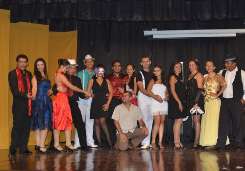 Projeto Rosas completa 14 anos levando técnicas de dança a população