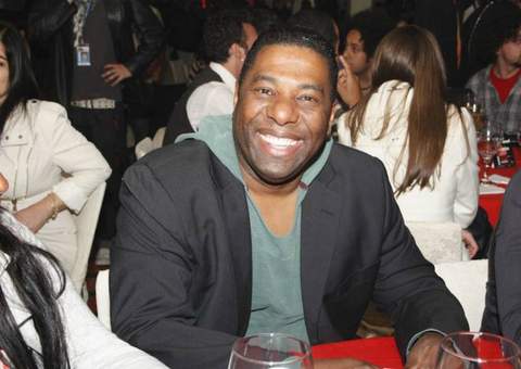 Netinho de Paula fala sobre agressão a ex-mulher: "Ela provocou" 