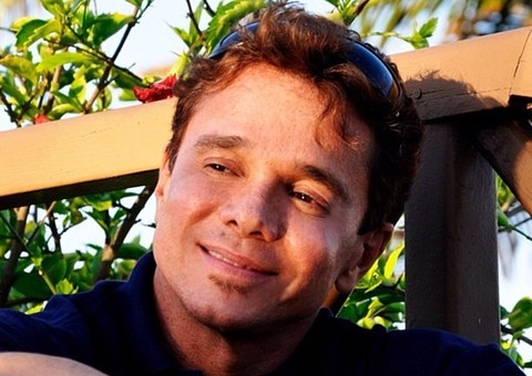   Netinho recebe alta após seis meses internado