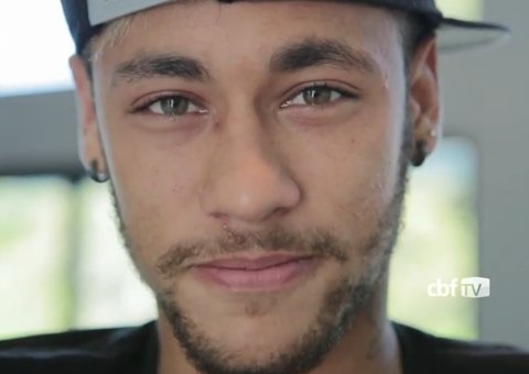  Após acidente, Neymar gravou depoimento agradecendo aos fãs