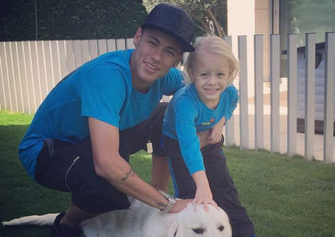 Médico surta com Neymar que não pagou parto do filho até hoje