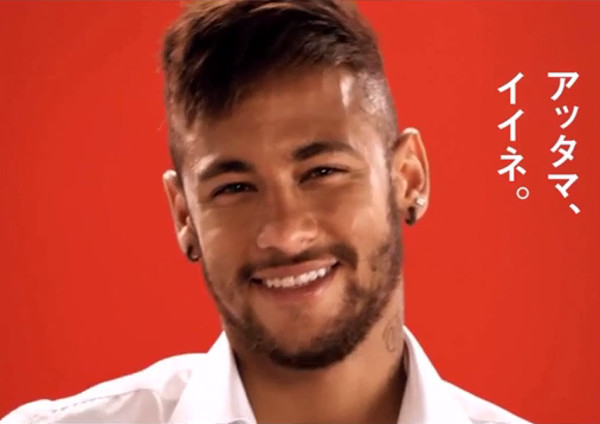 Neymar fala japonês em comercial de shampoo bizarro