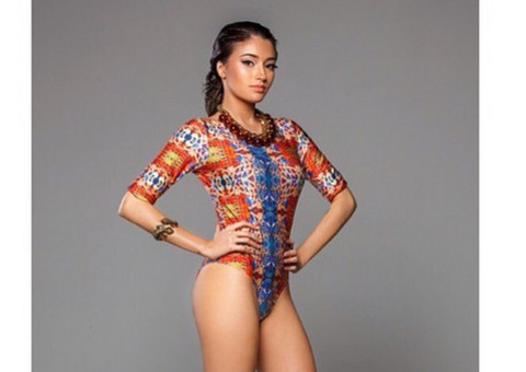 Carolina Oliveira muda treinos para viver periguete em novela