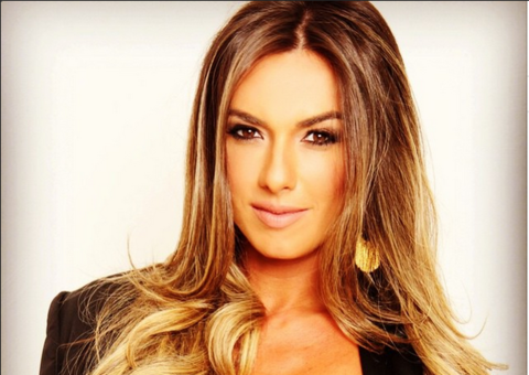 Assim como Sabrina Sato, Nicole Bahls ganha programa de TV após deixar "Pânico"