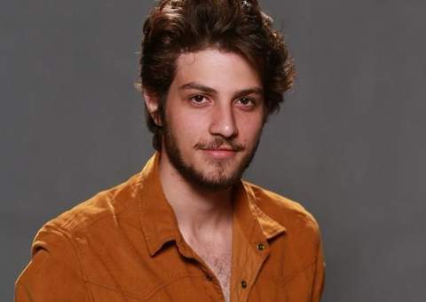 Descubra o nome verdadeiro e inusitado de alguns famosos