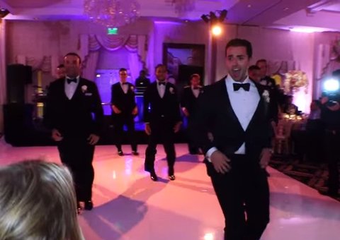 A festa de casamento mais divertida dos últimos tempos