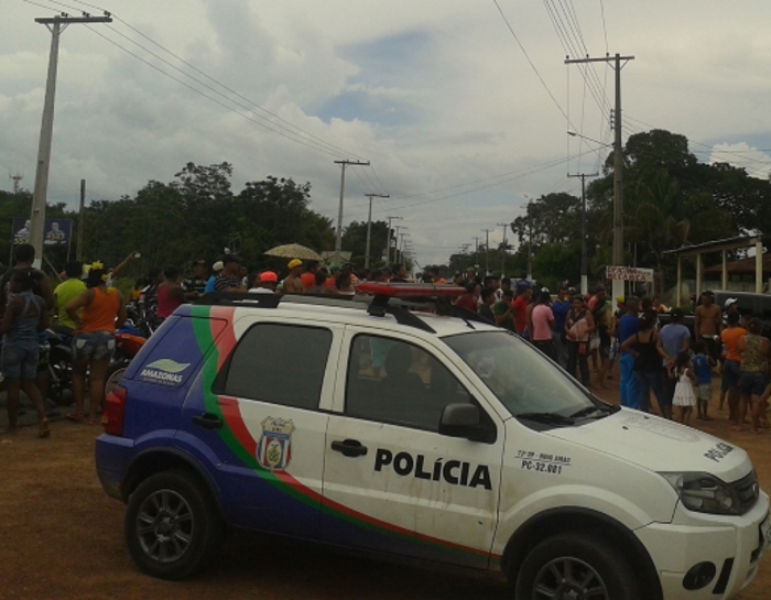 Em Novo Airão, homem é morto por investigador com sete tiros