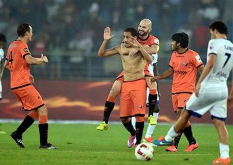 Você precisa assistir ao golaço desse brasileiro