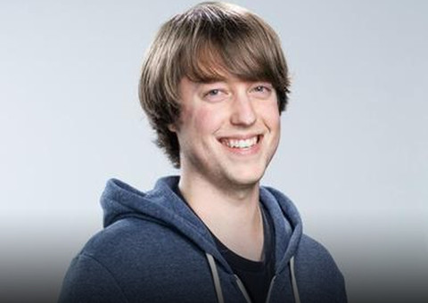 Conheça o cara que decide o que você lê no Facebook