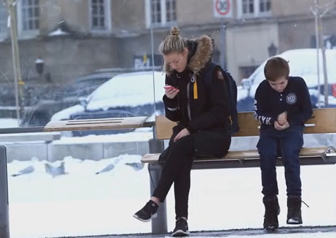 O que você faria ao ver uma criança passando frio na rua?
