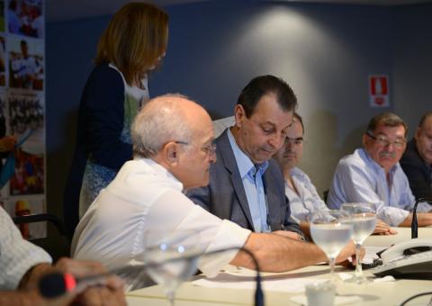  Omar  assina  contrato de PPP para a construção de hospital na zona norte