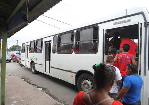   1,4 mil ônibus de graça para eleitores de Manaus no domingo