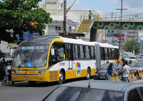 Justiça determina que 60% dos ônibus operem hoje em Manaus