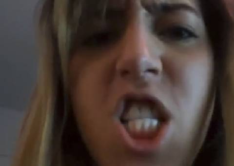 Mulheres resolvem imitar os homens na hora do orgasmo e o resultado surpreende