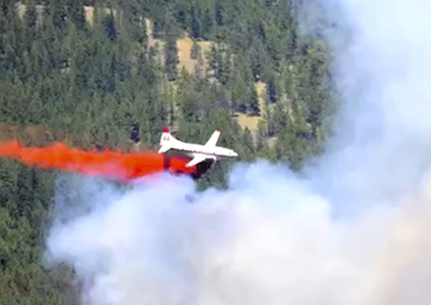 OVNI é filmado durante incêndio no Canadá