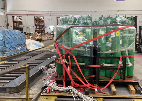 Covid: Déficit de oxigênio é de 48,3 mil metros cúbicos por dia em Manaus