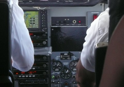 Avião com senador a bordo se perde em Itacoatiara
