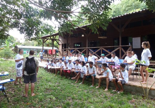 Amazonas Energia realiza o 8º Curso de Agentes de Praia no rio Uatumã
