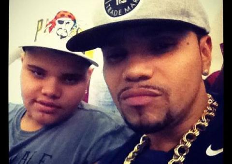  Ex-mulher de Naldo diz que cantor trata filho com 'abando e o desprezo'