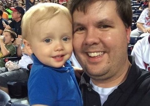 Mãe de menino que morreu trancado em carro fez pesquisas sobre morte em veículos