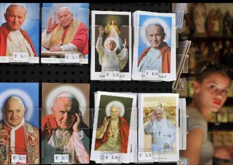 Francisco canoniza neste domingo dois papas que mudaram a cara da Igreja