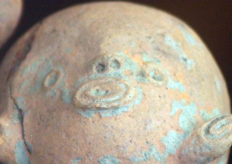 Em Paricatuba, peças  com 5 mil anos de história ameaçadas  pelo abandono