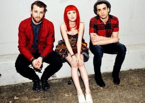 Paramore divulga quatro músicas do novo disco, confira
