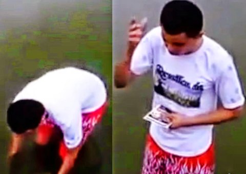 Pastor mergulha em rio de cheio de fezes para receber a cura divina