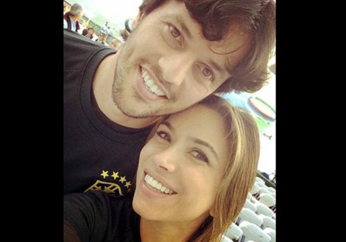 Grávida de 8 meses, Patrícia Abravanel fica noiva