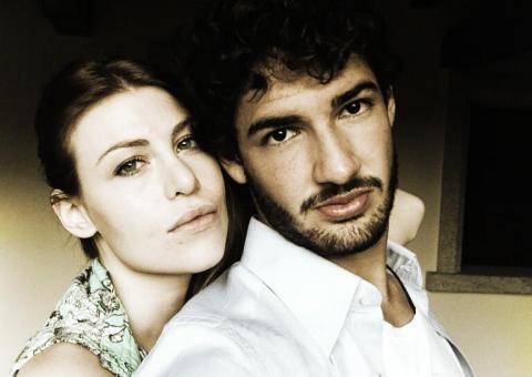  Alexandre Pato vai ao twitter e anuncia fim do namoro 