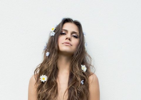 Playboy divulga fotos de ensaio nu de Jessika Alves