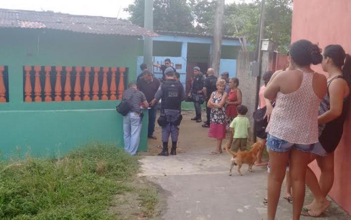 Rapaz de 21 anos é apredejado até a morte na Zona Leste