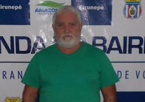 Idoso é preso após receber menores para prostituição