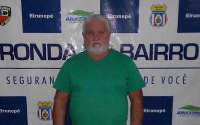 Idoso é preso após receber menores para prostituição