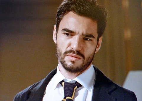 Império: José Pedro sequestra Cristina e ameaça matá-la